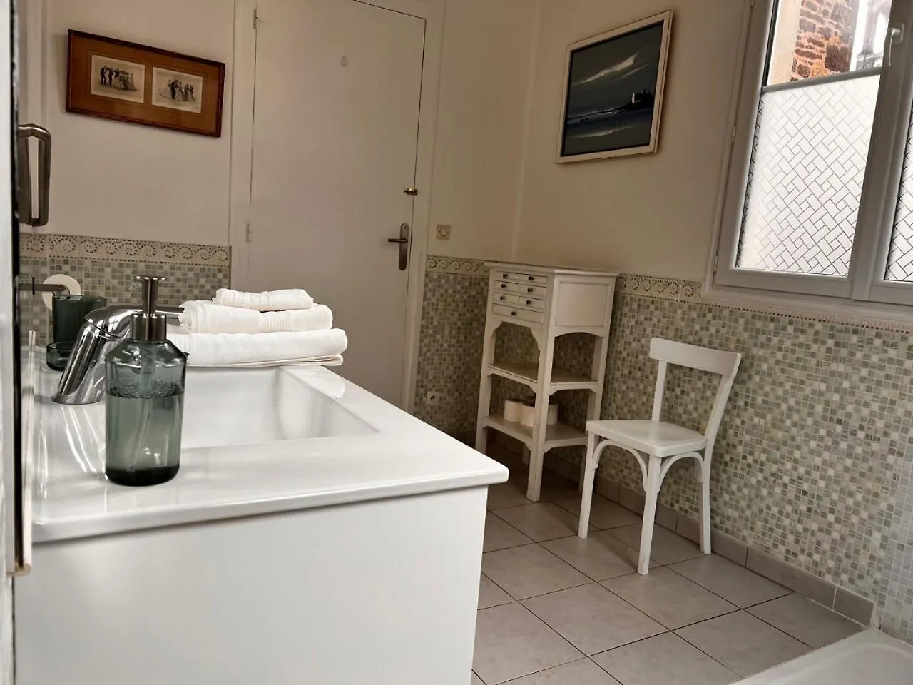Le Manoir De La Cane Montfort-sur-Meu 0*,